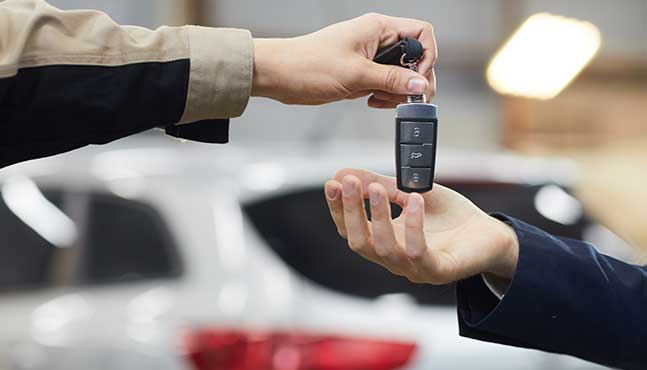 Paskola automobiliui internetu